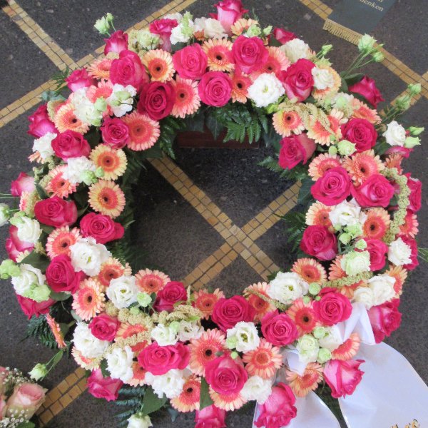 Blütenkranz, rosa/weiß Bild 1